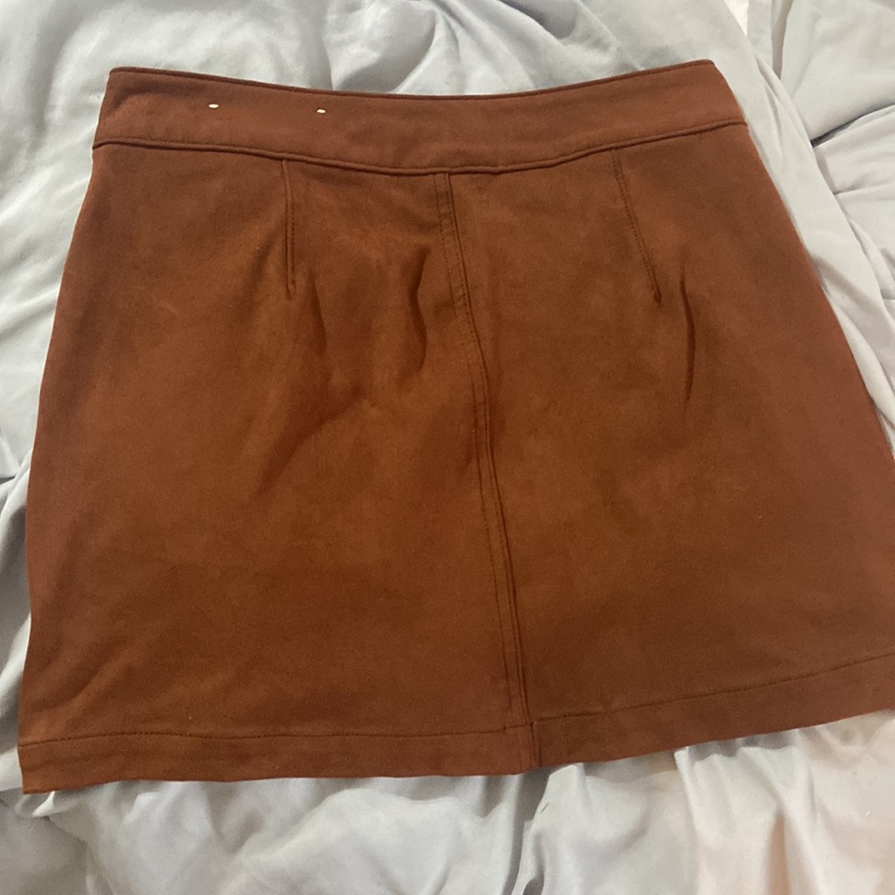 Skirt - Picture 4 of 4